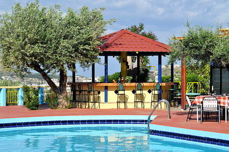 ארכאנגלוס Karavos Hotel Apartments מראה חיצוני תמונה